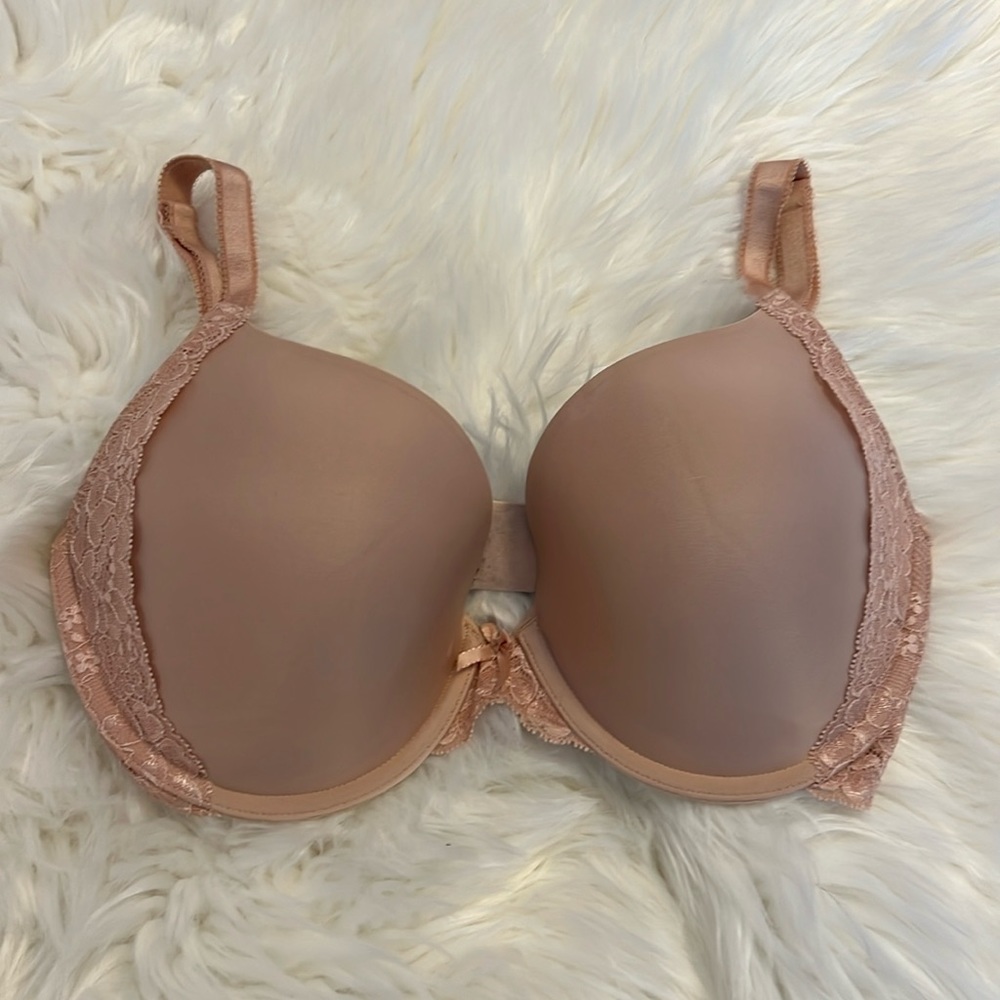 “Victoria’s Secret” Dream Angels Perfect Coverage Bra